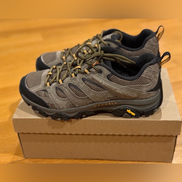MERRELL men’s MOAB3 Hiking Shoes - Picture 7 of 11